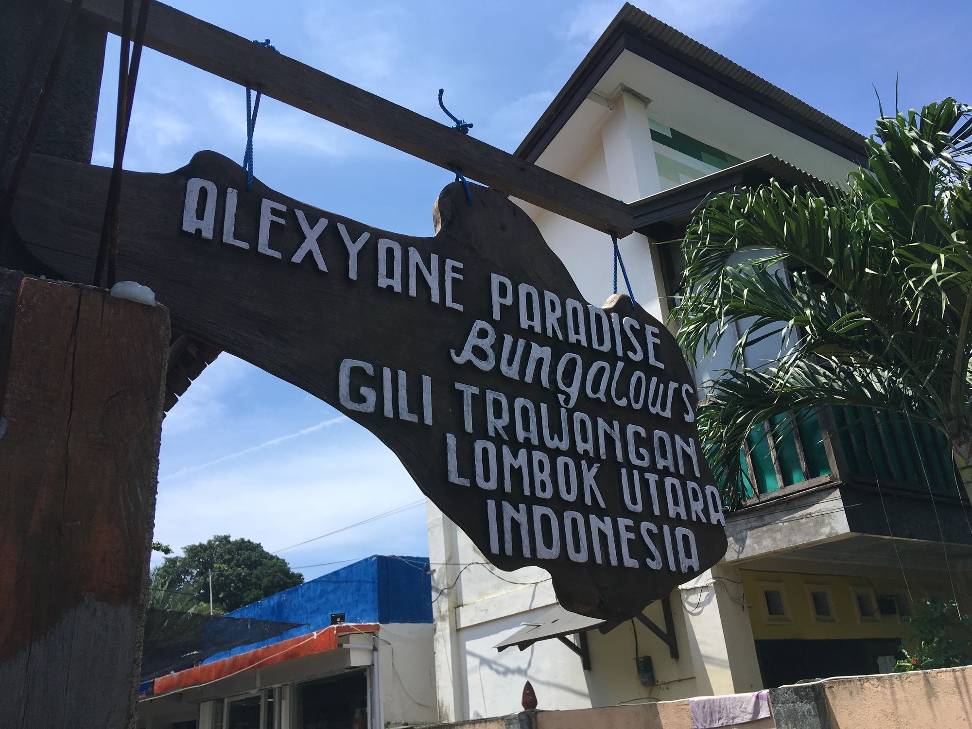 Alexyane Paradise Bungalow Hotel Gili Trawangan Exterior photo